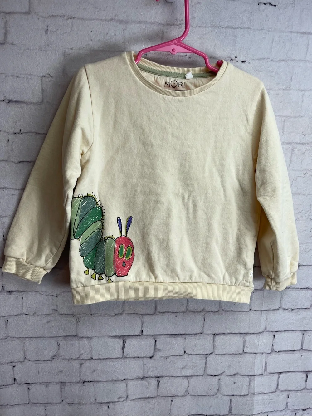 Mori x the very hungry caterpillar size 4-5 years long sleeve shirt